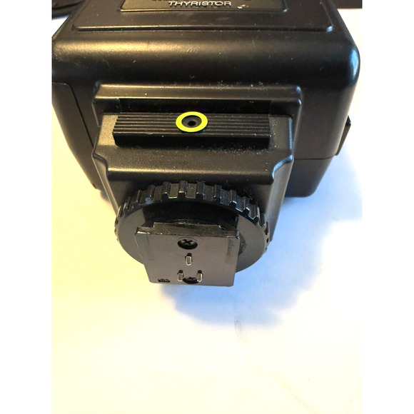 Sunpak Auto 422D Thyristor Camera Flash for Hot Shoe Mount Cameras - Picture 4 of 6